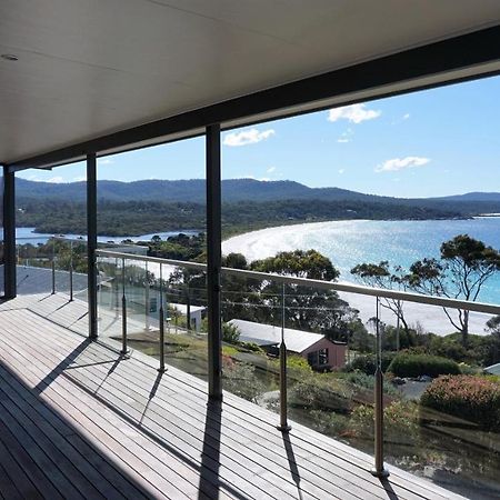 Sea Eagle Cottage Amazing Views Of Bay Of Fires Binalong Bay Buitenkant foto