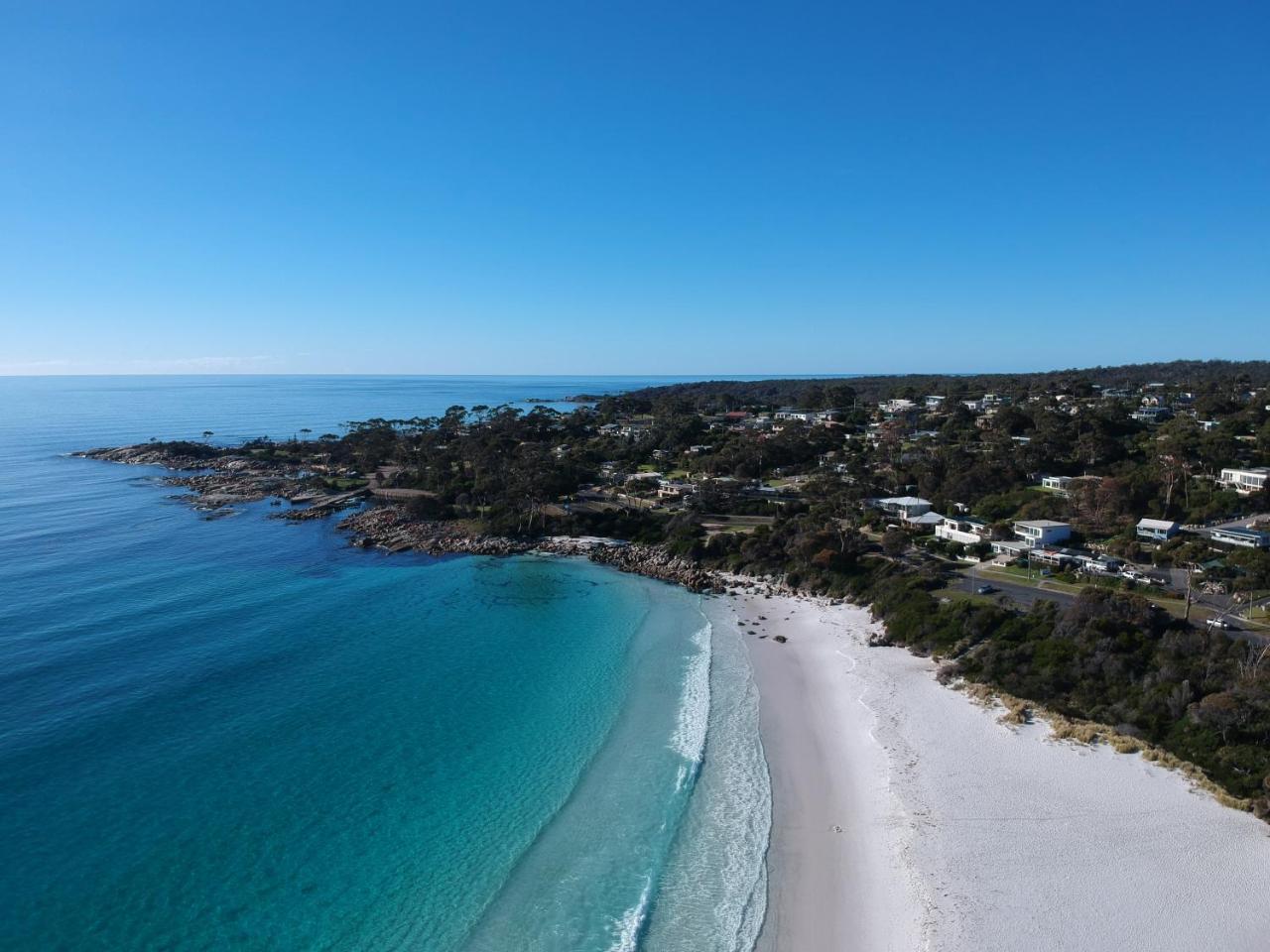 Sea Eagle Cottage Amazing Views Of Bay Of Fires Binalong Bay Buitenkant foto